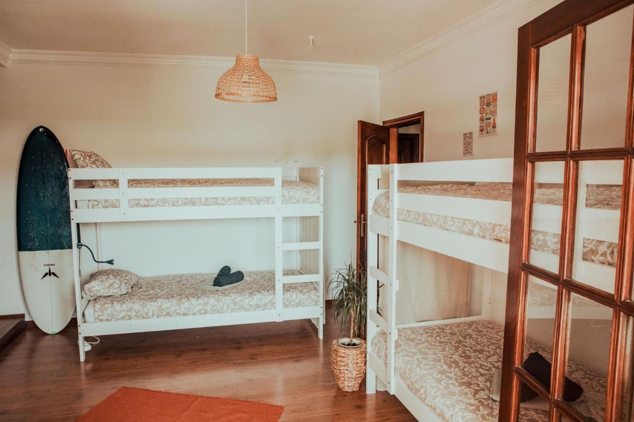The Far End Surf House - Surf & Yoga Holidays Lourinha  Bagian luar foto
