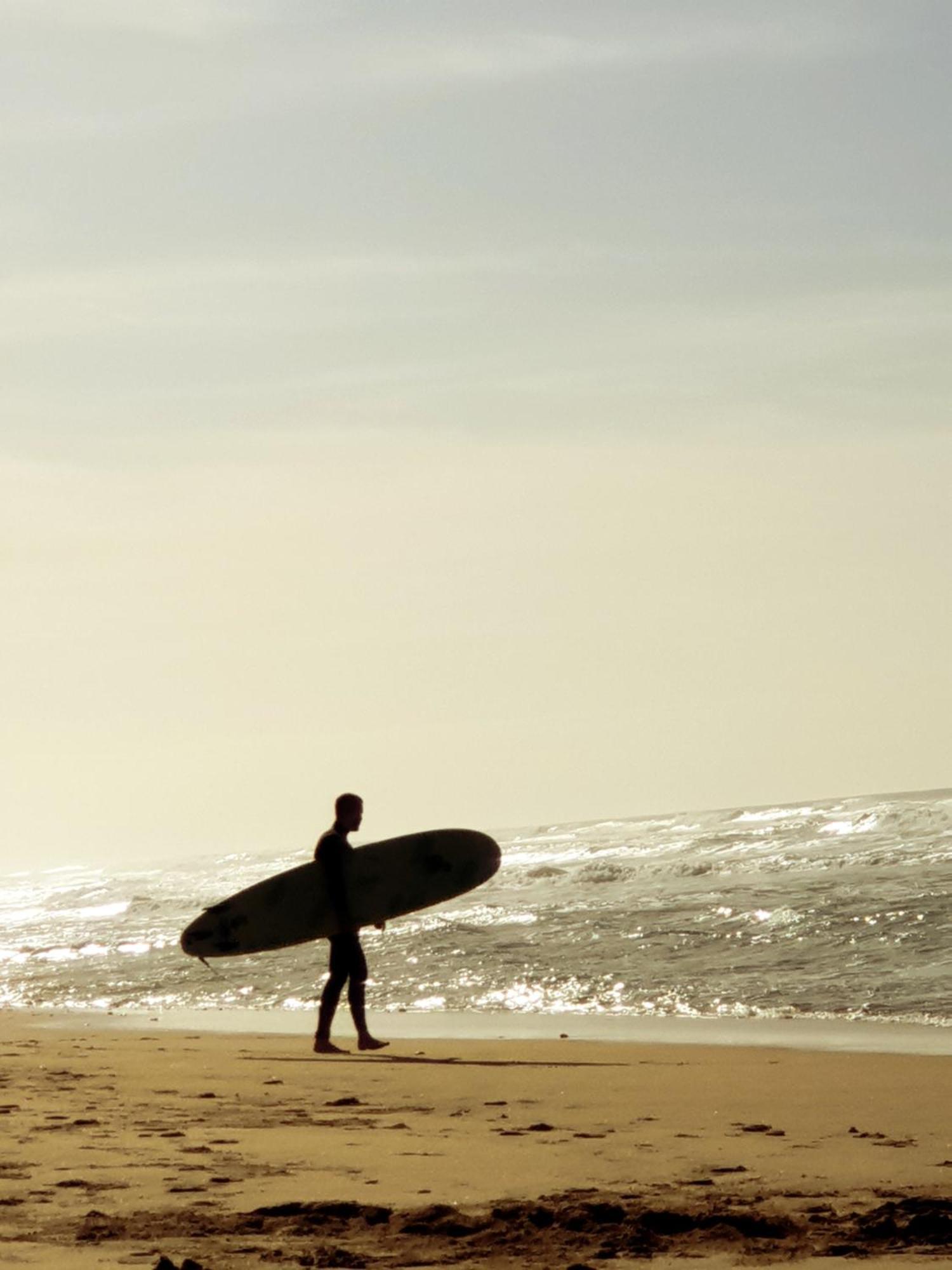 The Far End Surf House - Surf & Yoga Holidays Lourinha  Bagian luar foto