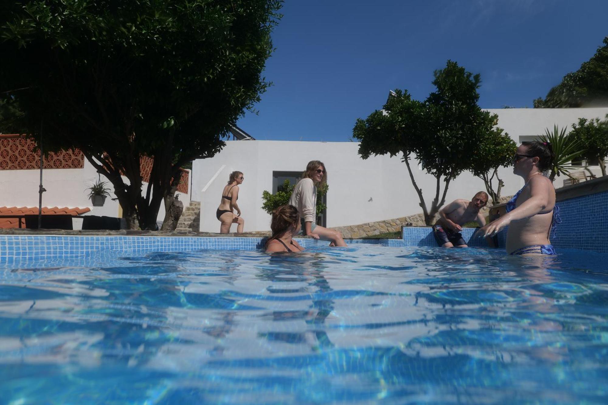 The Far End Surf House - Surf & Yoga Holidays Lourinha  Bagian luar foto