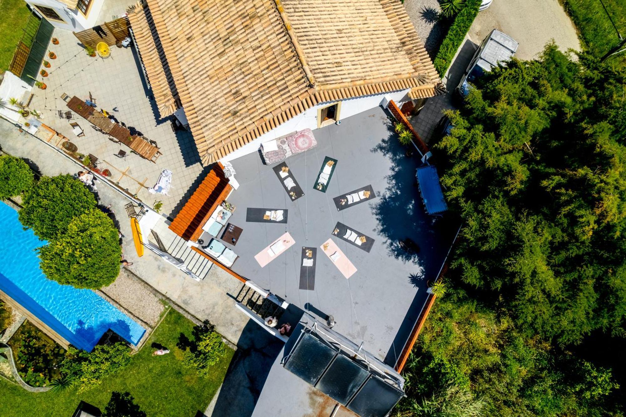 The Far End Surf House - Surf & Yoga Holidays Lourinha  Bagian luar foto